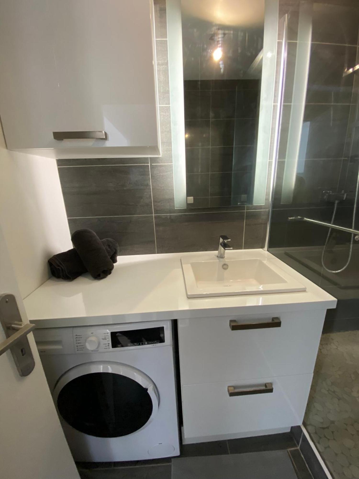אמיינס 2 Chambres Hyper Centre Avec Place De Parking Et Wifi מראה חיצוני תמונה